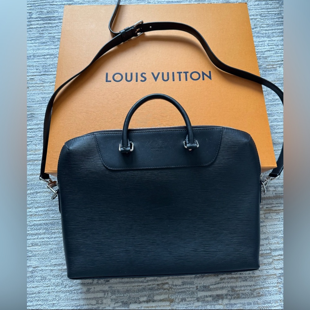 Louis Vuitton Porte Documents EPI Leather Bag